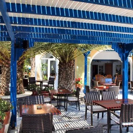 Hermes Hotel Kamári